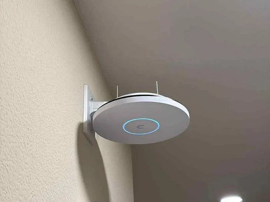 Horizontal Wall Mount for UniFi U7 Pro XG Access Point — source view 1