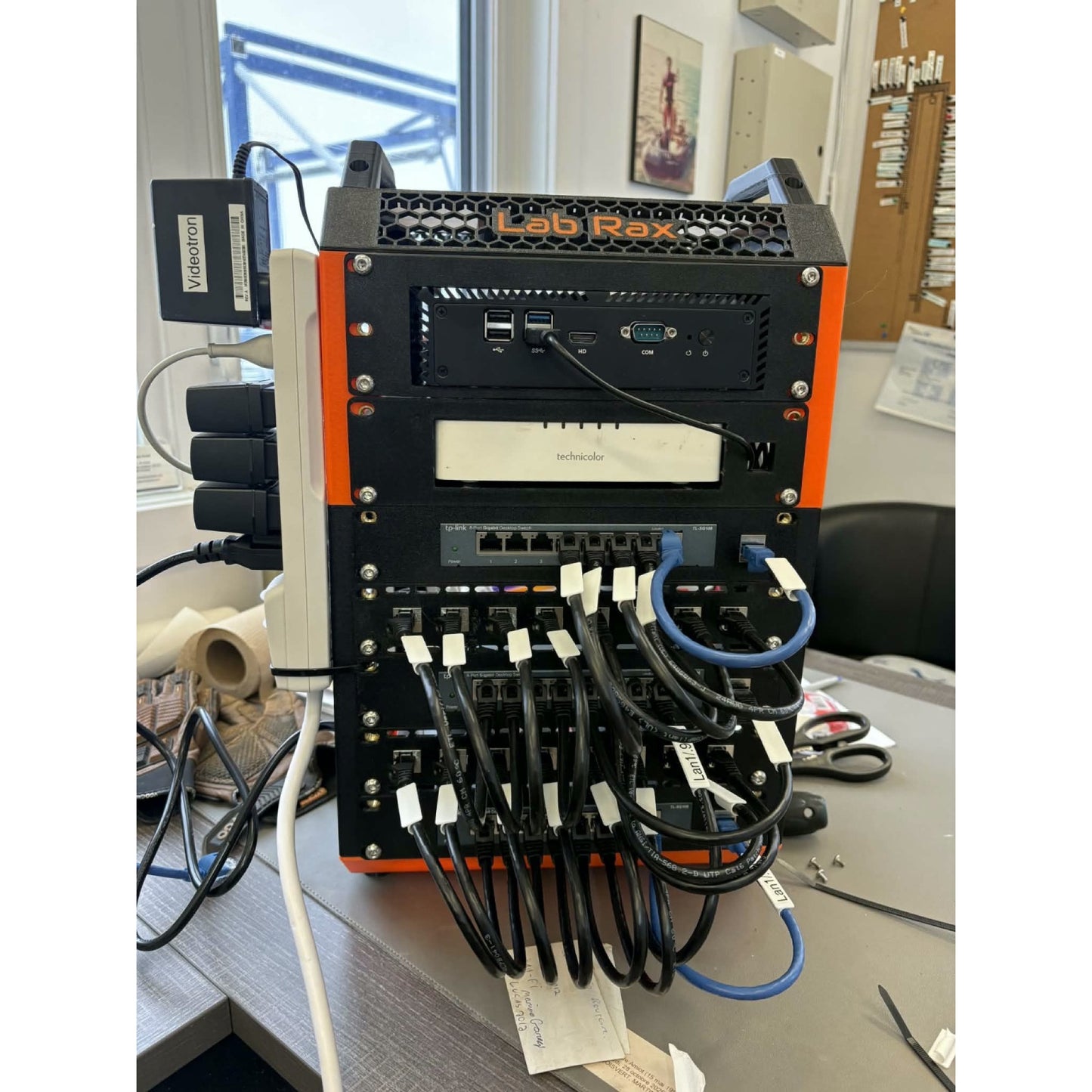 10-inch Rack Mount for TP-Link TL-SG108 8-Port Switch — product detail image 2